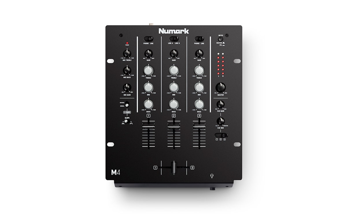 NUMARK M4BLACK MIXER